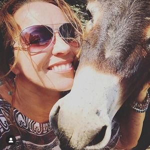 Meet your Posher, Lori